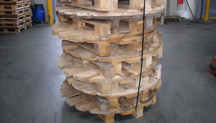 Round pallets for recycling