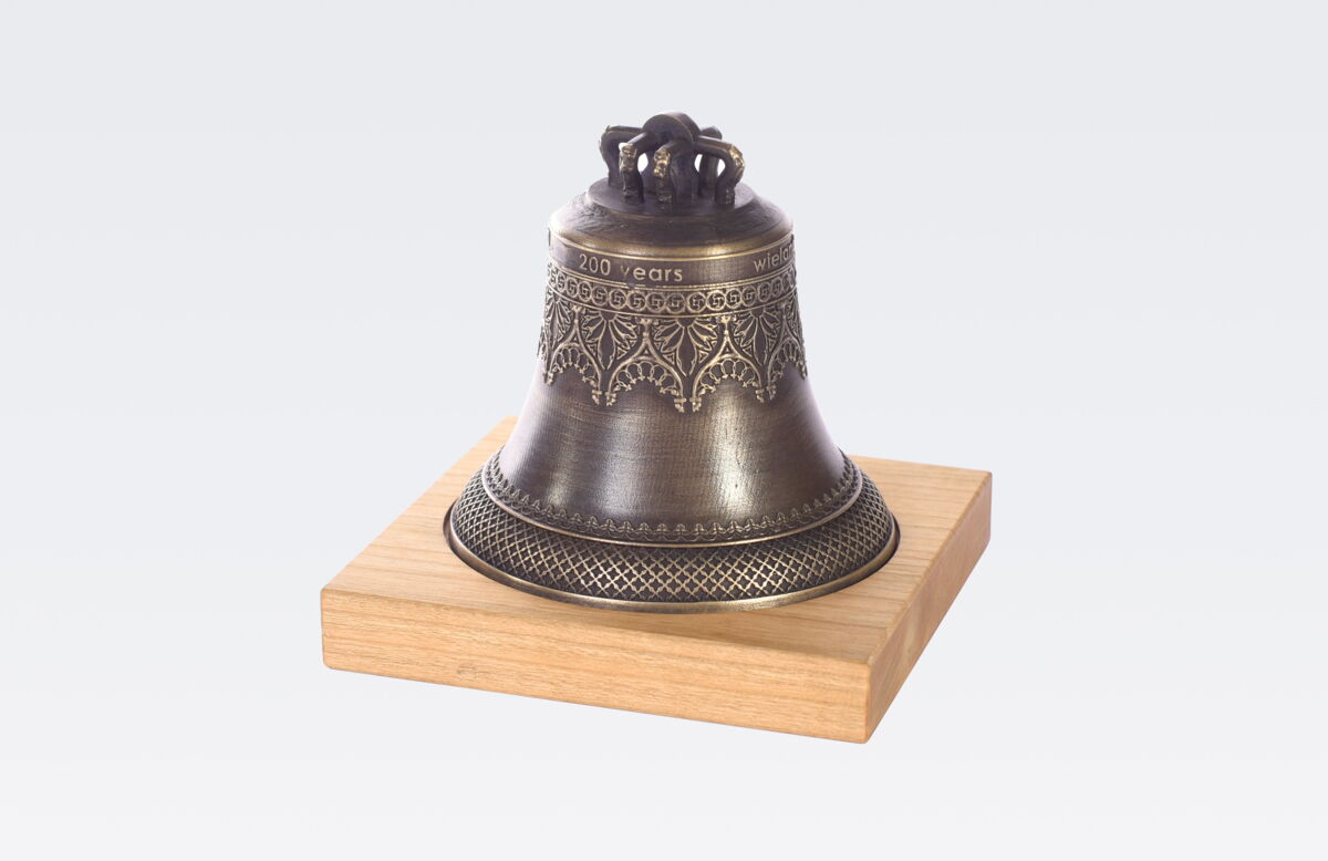 replica of an original Wieland bell